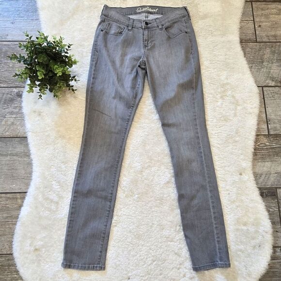 Old Navy Gray Denim Skinny Sweetheart Jeans, Size 2 Regular - Picture 1 of 6